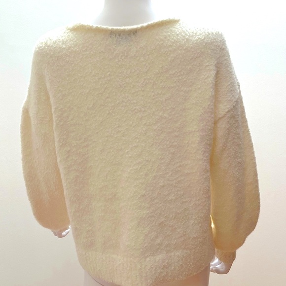 NEW Sanctuary sweater from ANTHROPOLOGY in winter ❄️ white ! - Picture 3 of 5